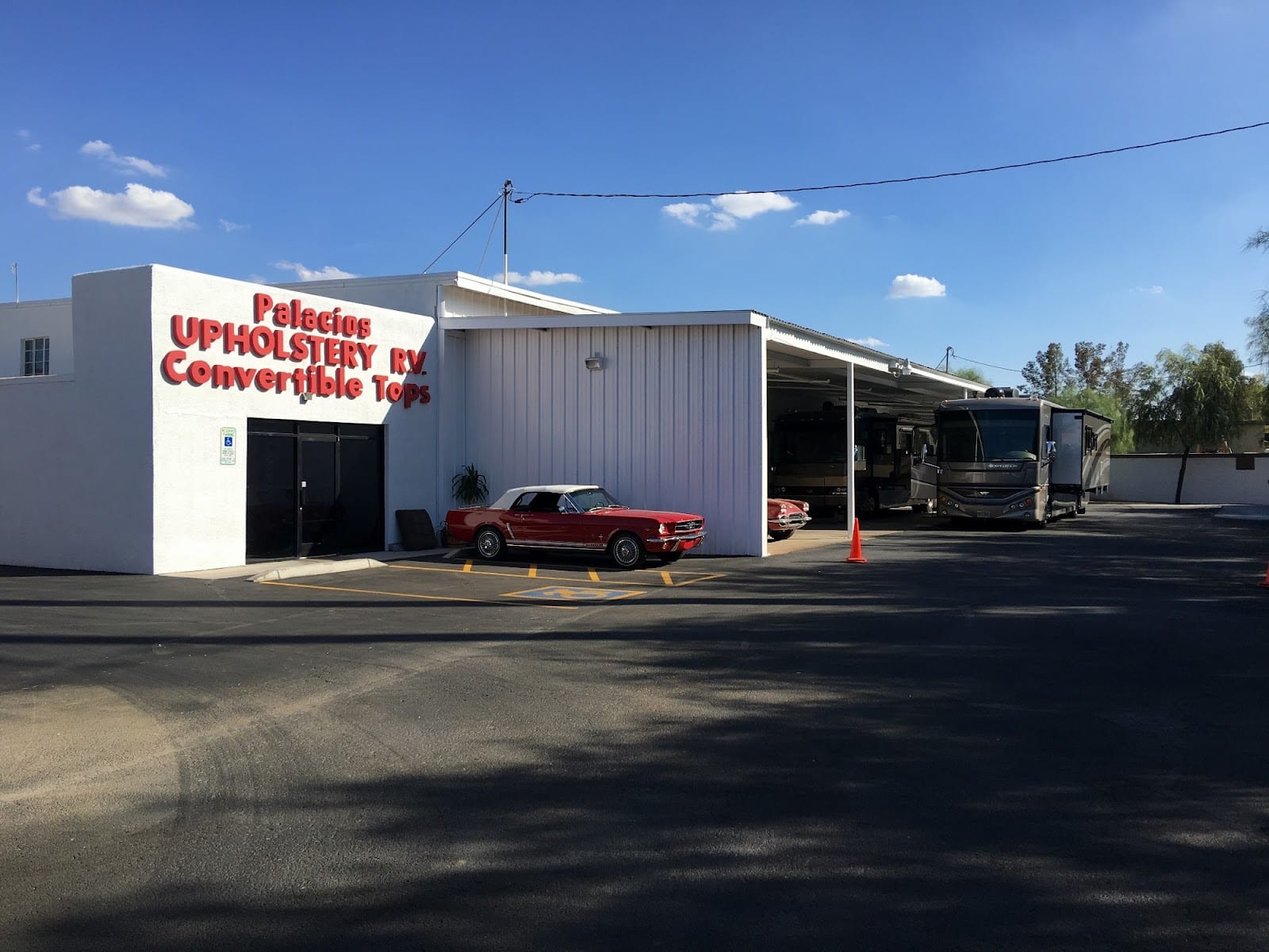 Palacios Upholstery RV & Tops, photo 2