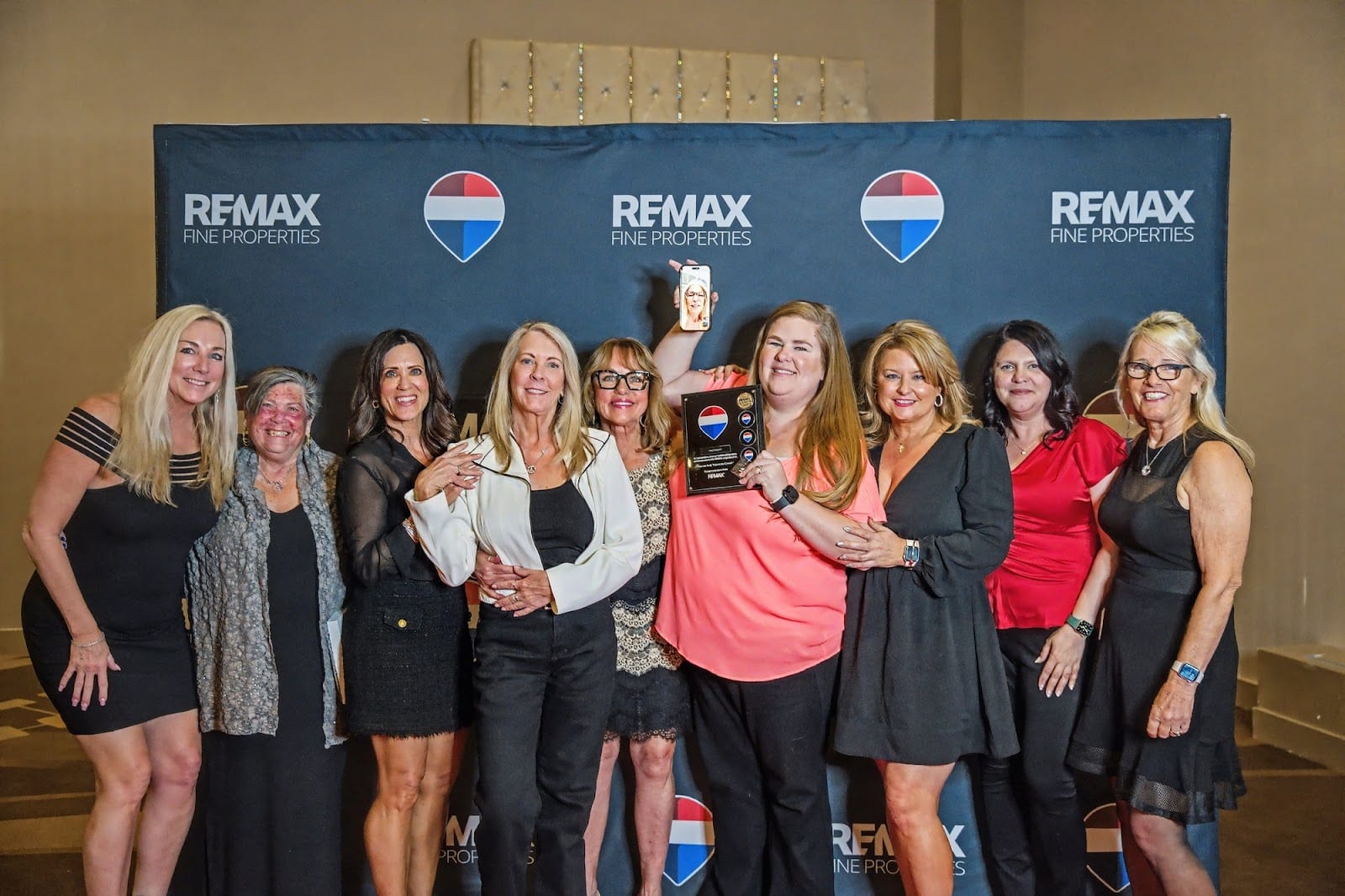 Bonnie Burke - The Bonnie Burke Team- REMAX Fine Properties, photo 3