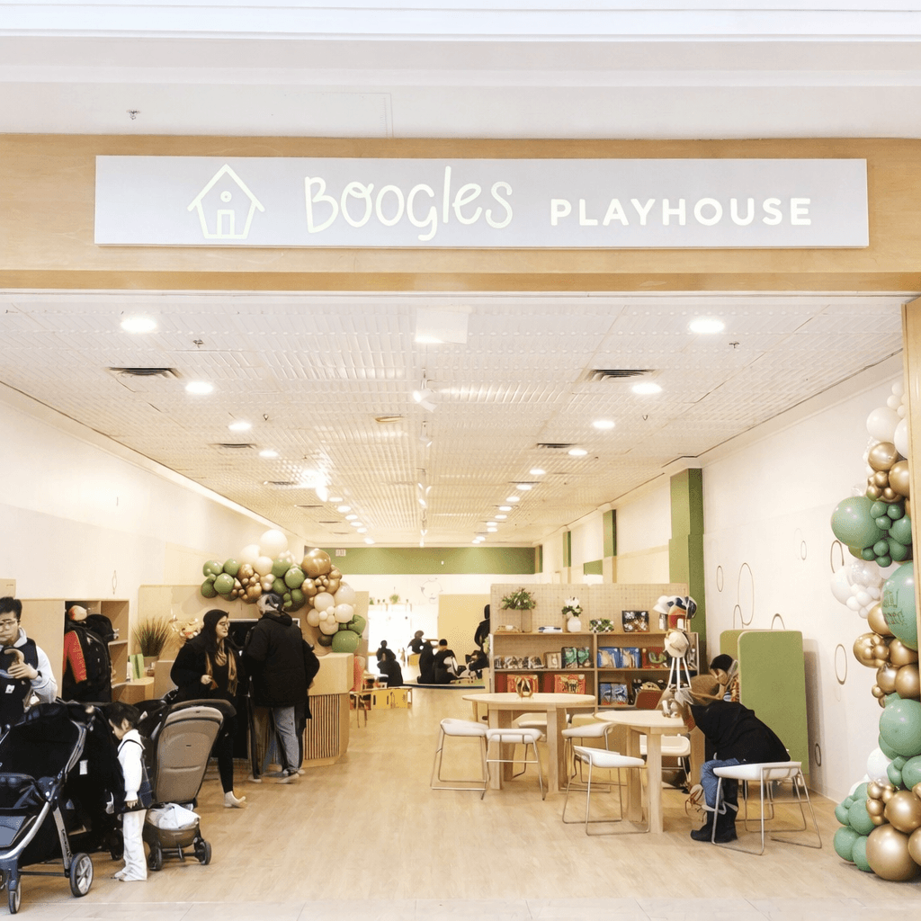 Boogles Playhouse