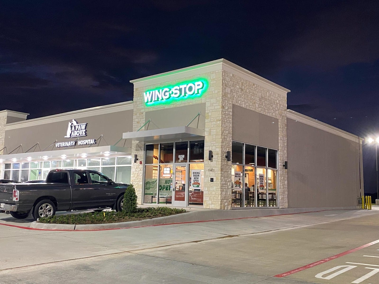 Wingstop, photo 2