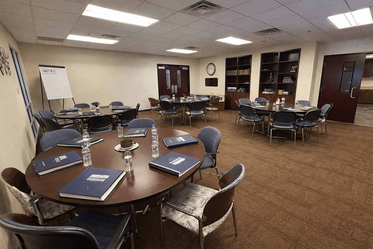 The Robert & Lee DuVall Center