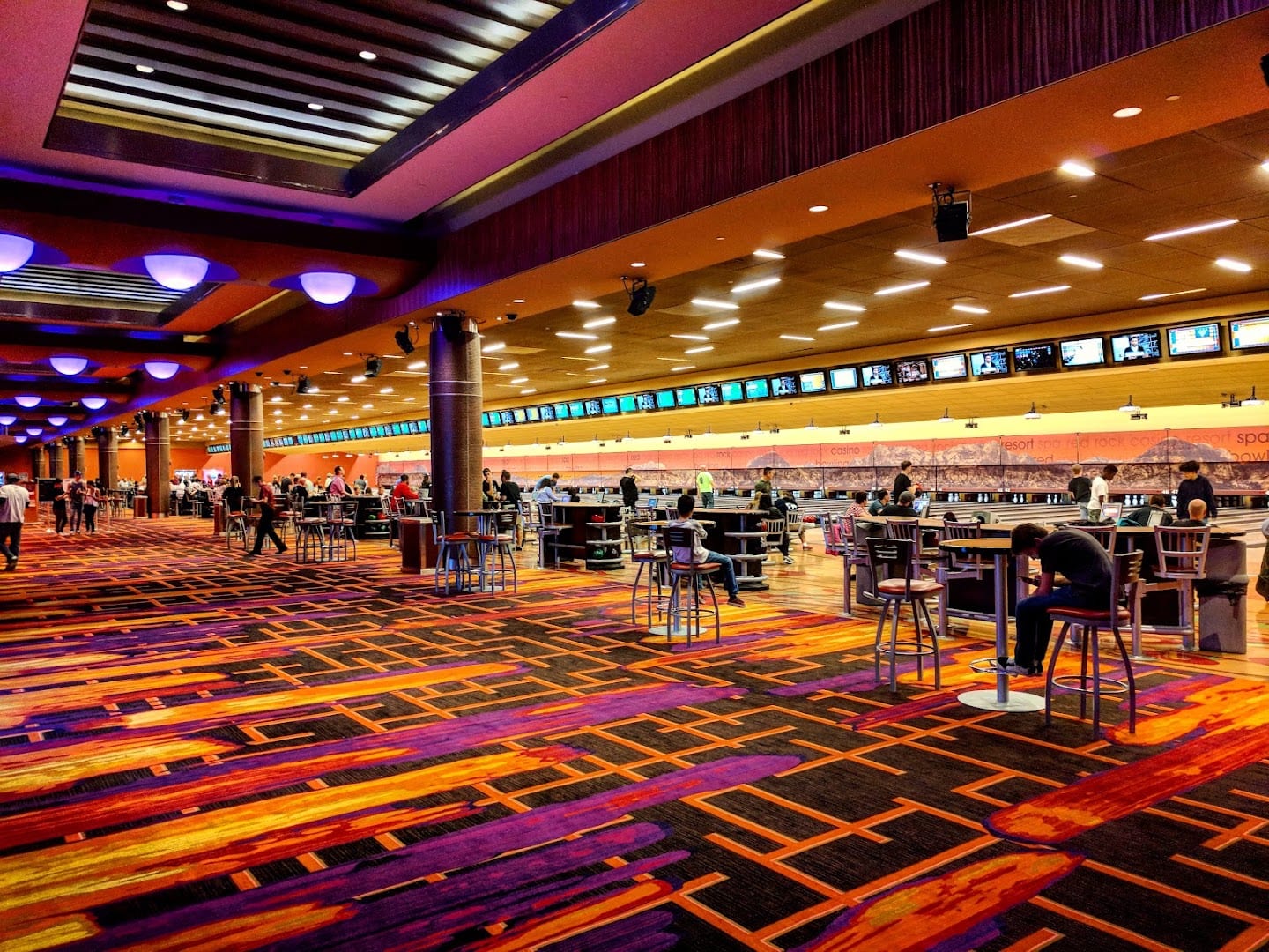 Red Rock Lanes, photo 3