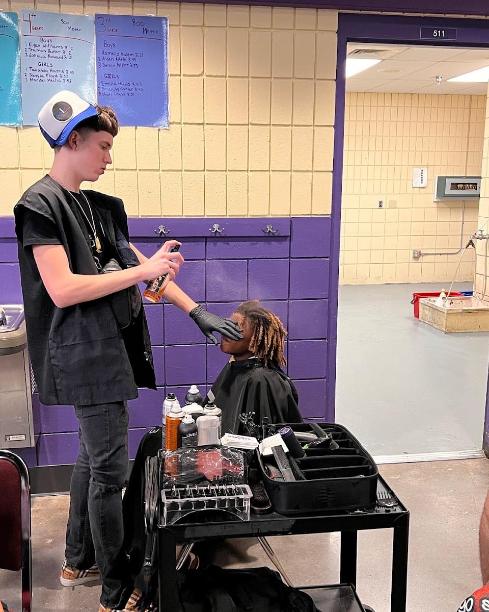 Mankind Barber Lounge