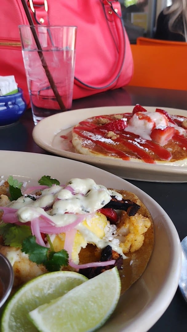 Snooze, an A.M. Eatery, photo 2