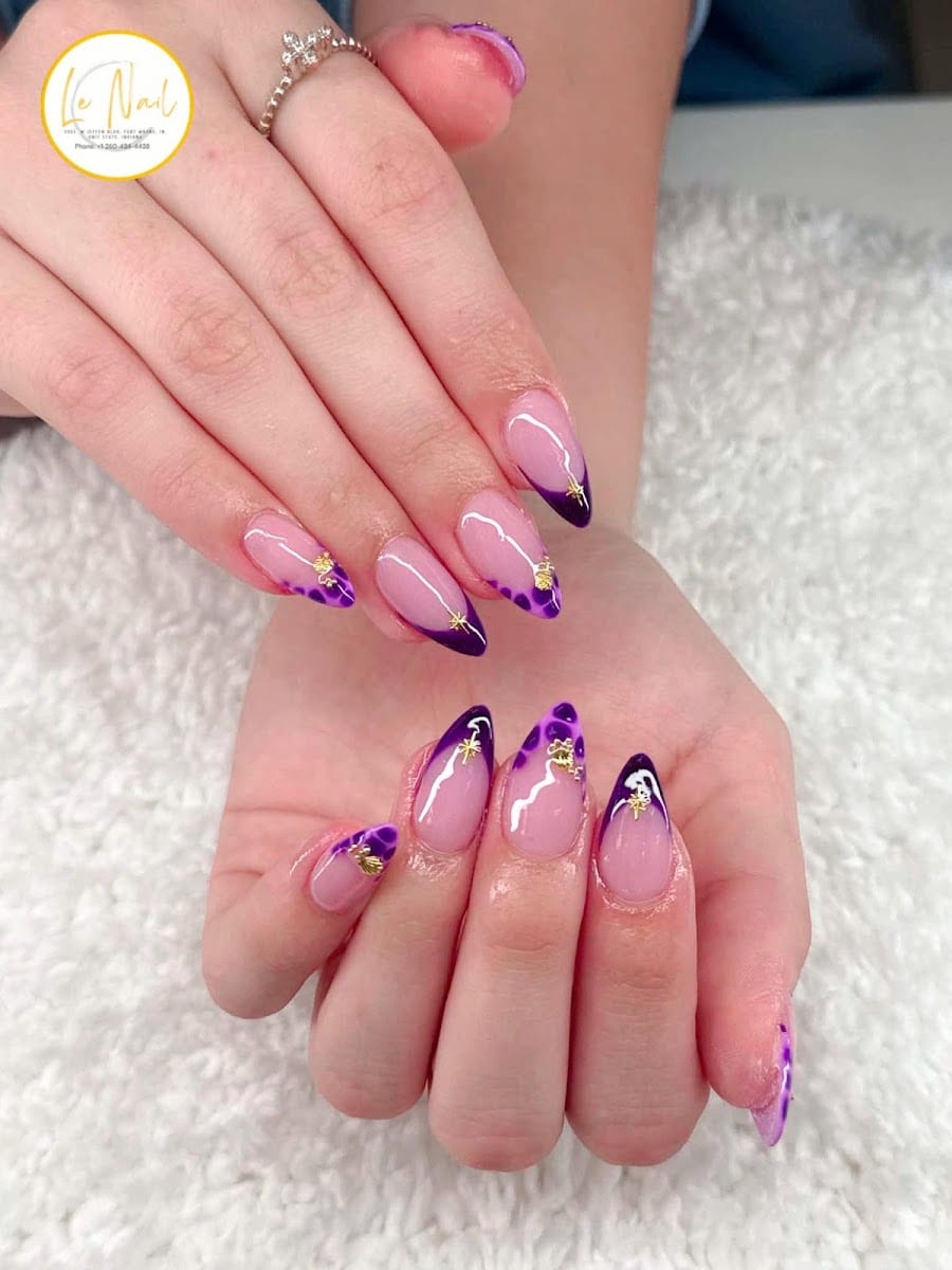 Le Nails