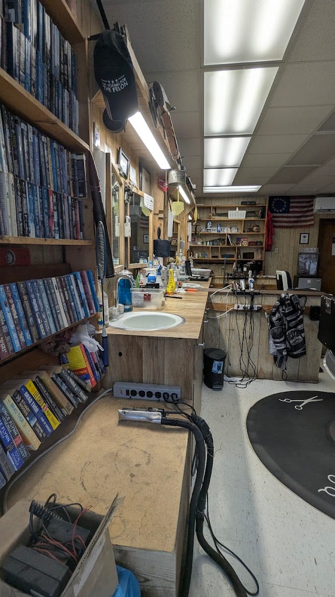 City Barber Shop, photo 3