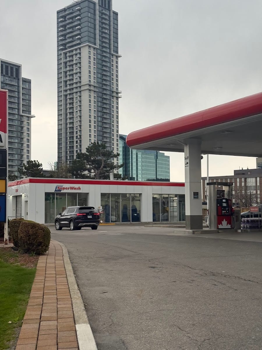 Petro-Canada & Car Wash, photo 3
