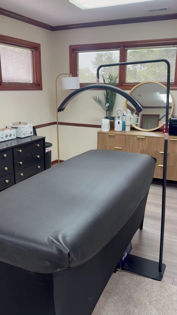 Wolf Esthetics, photo 2