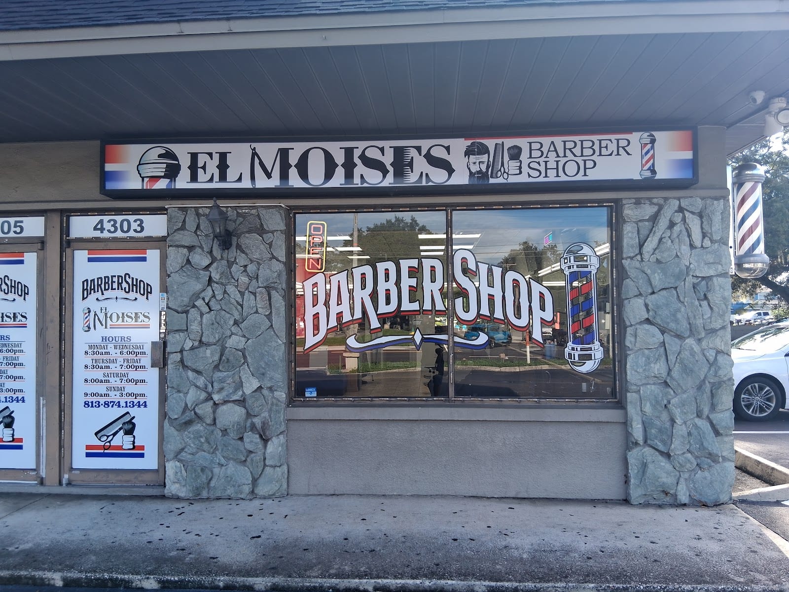 El Moises Barber Shop, photo 2