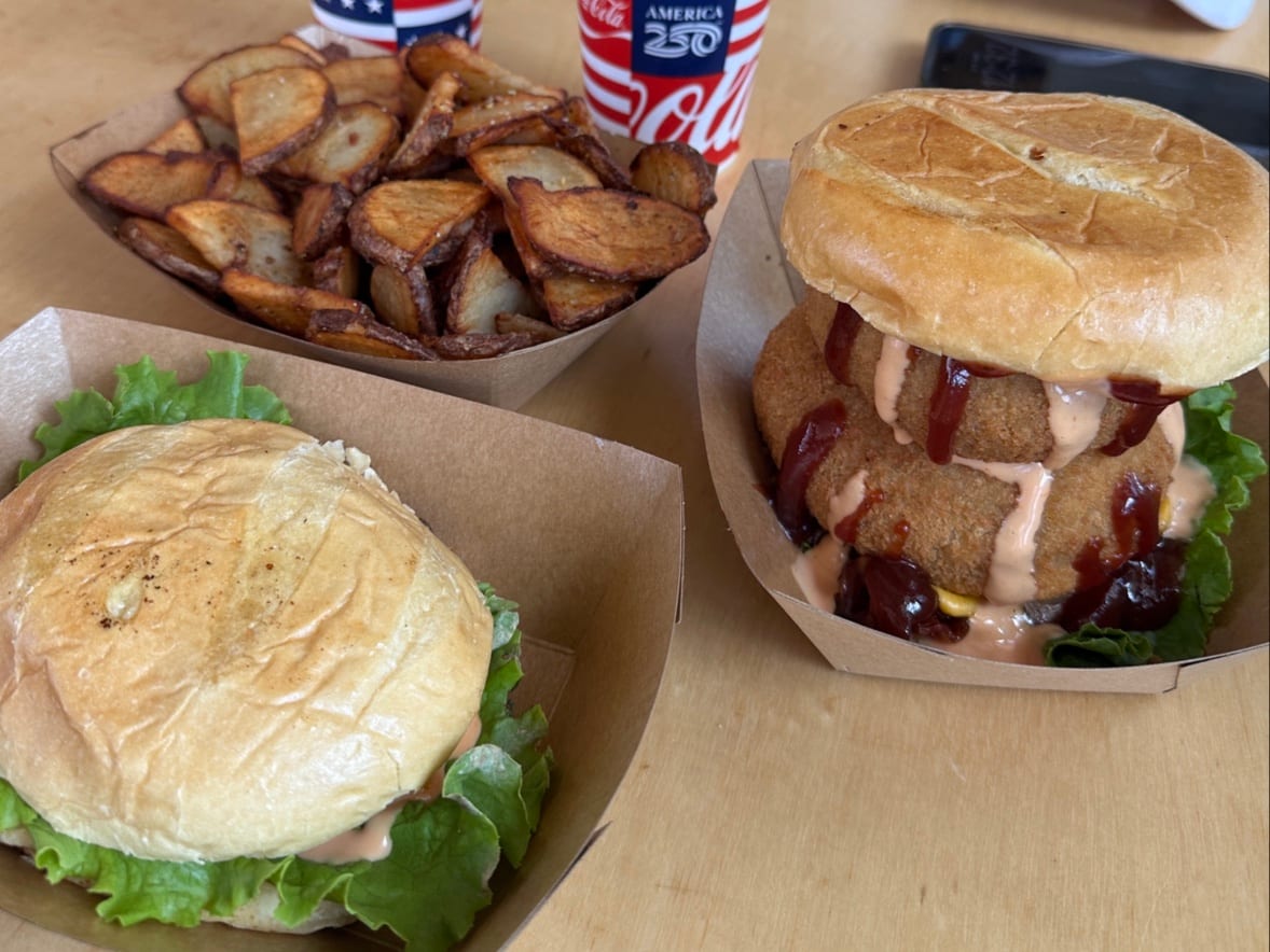 Seven Brothers Burgers, photo 4