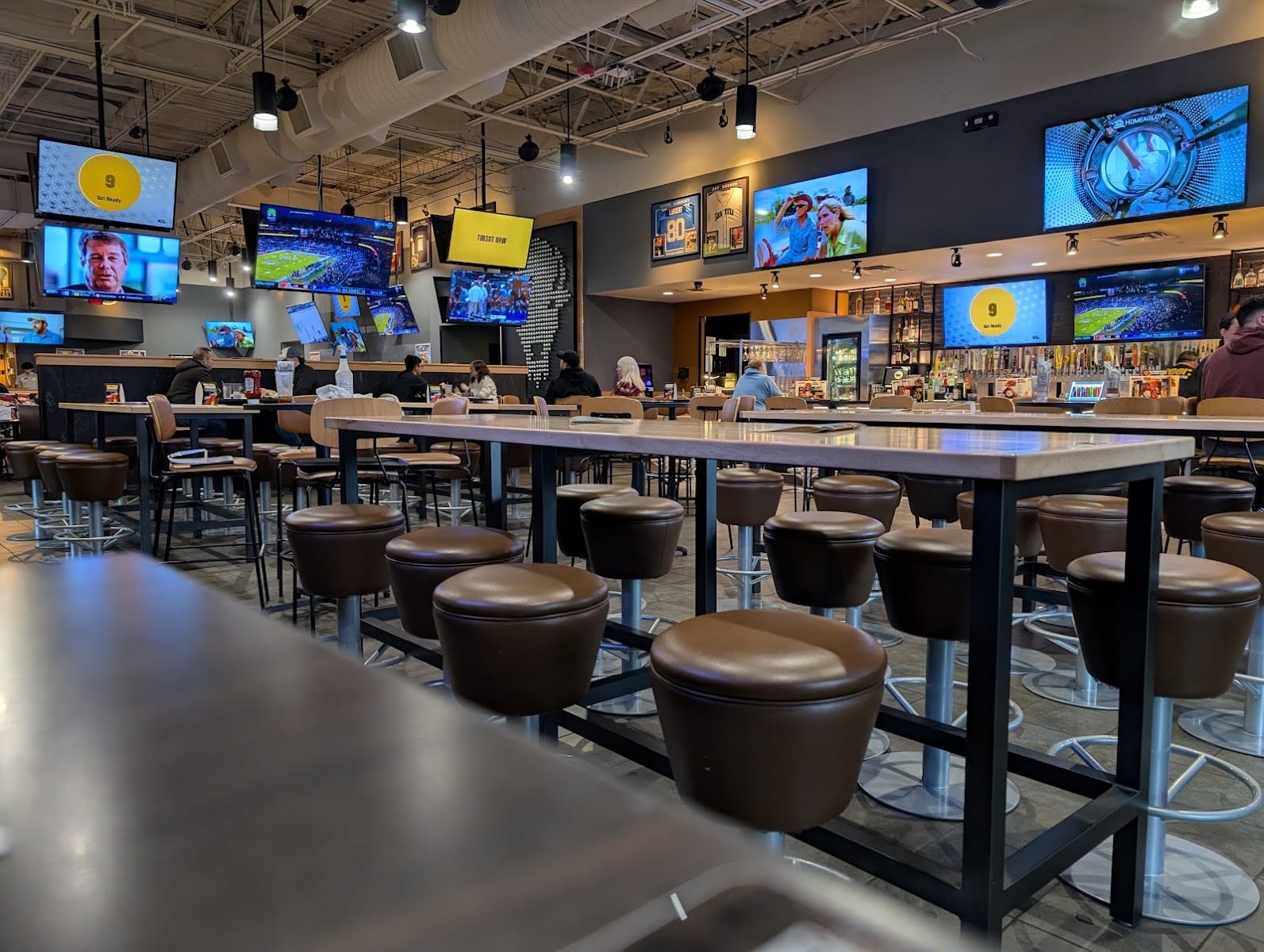 Buffalo Wild Wings, photo 4