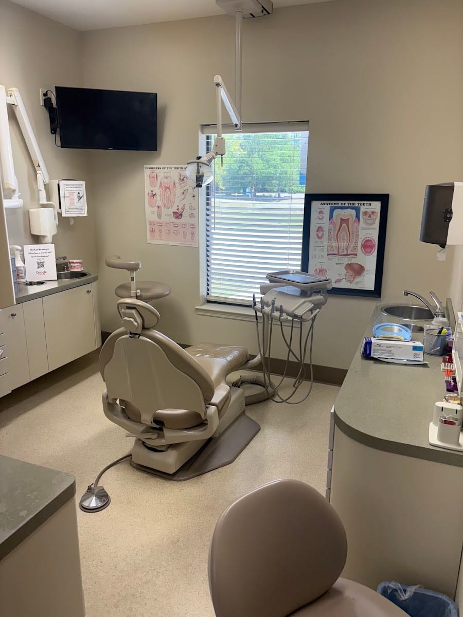 Advanced Dental Clinic, PA