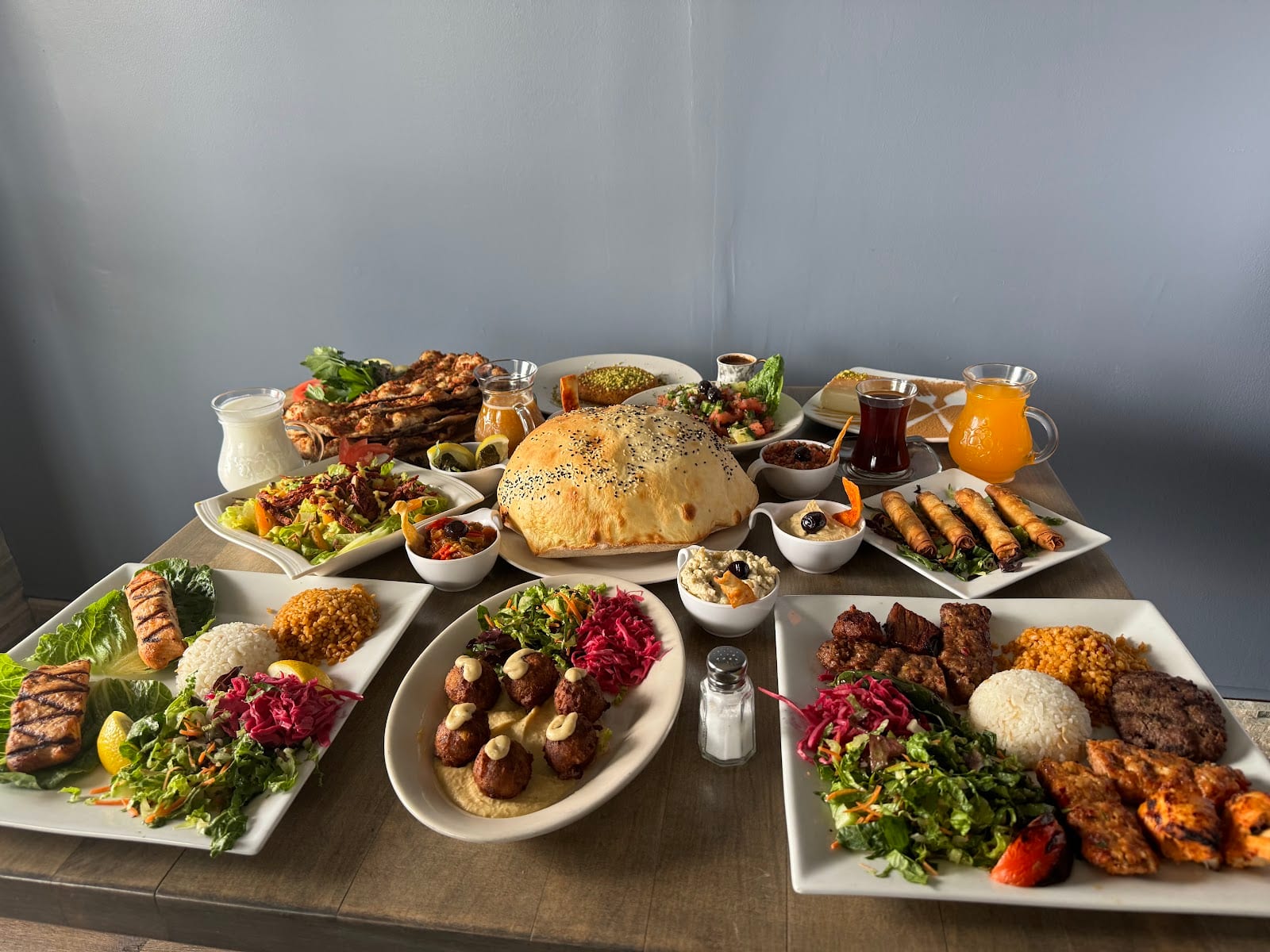 Efsane Mediterranean Cuisine