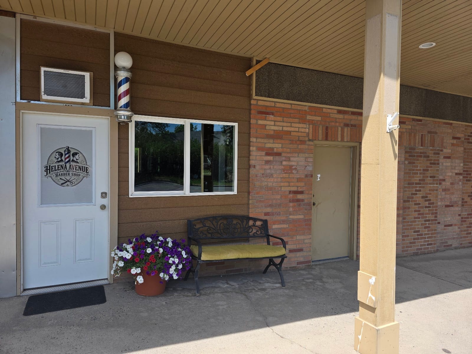 Helena Avenue Barbershop