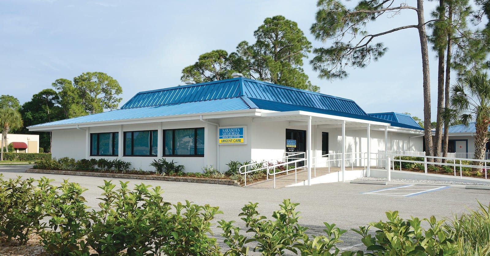 SMH Urgent Care Center at Bee Ridge Rd