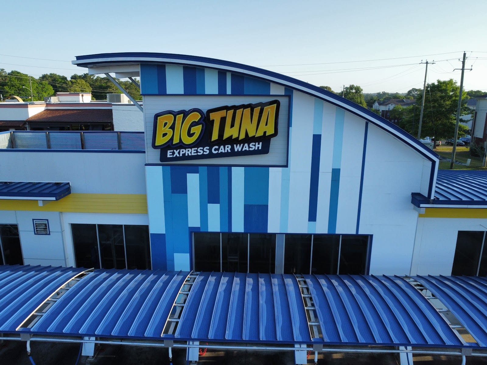 Big Tuna Express Car Wash, photo 3