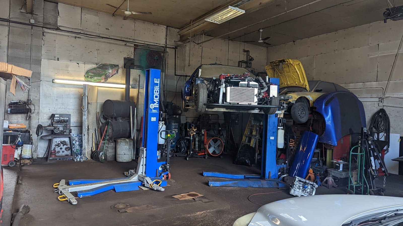 Cando's Auto Repair