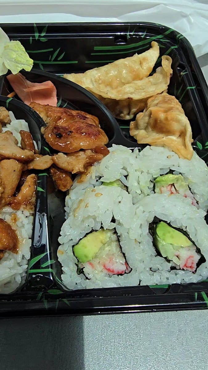 Sarku Japan, photo 2