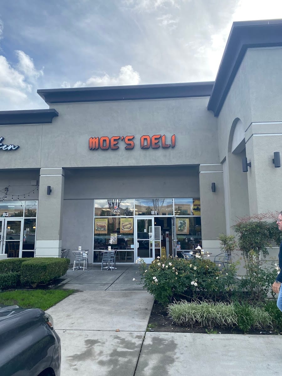 Moe's Deli & Catering, photo 4