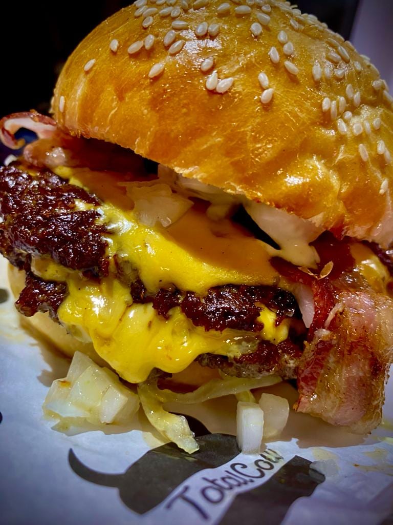 Total Cow Burger, photo 3