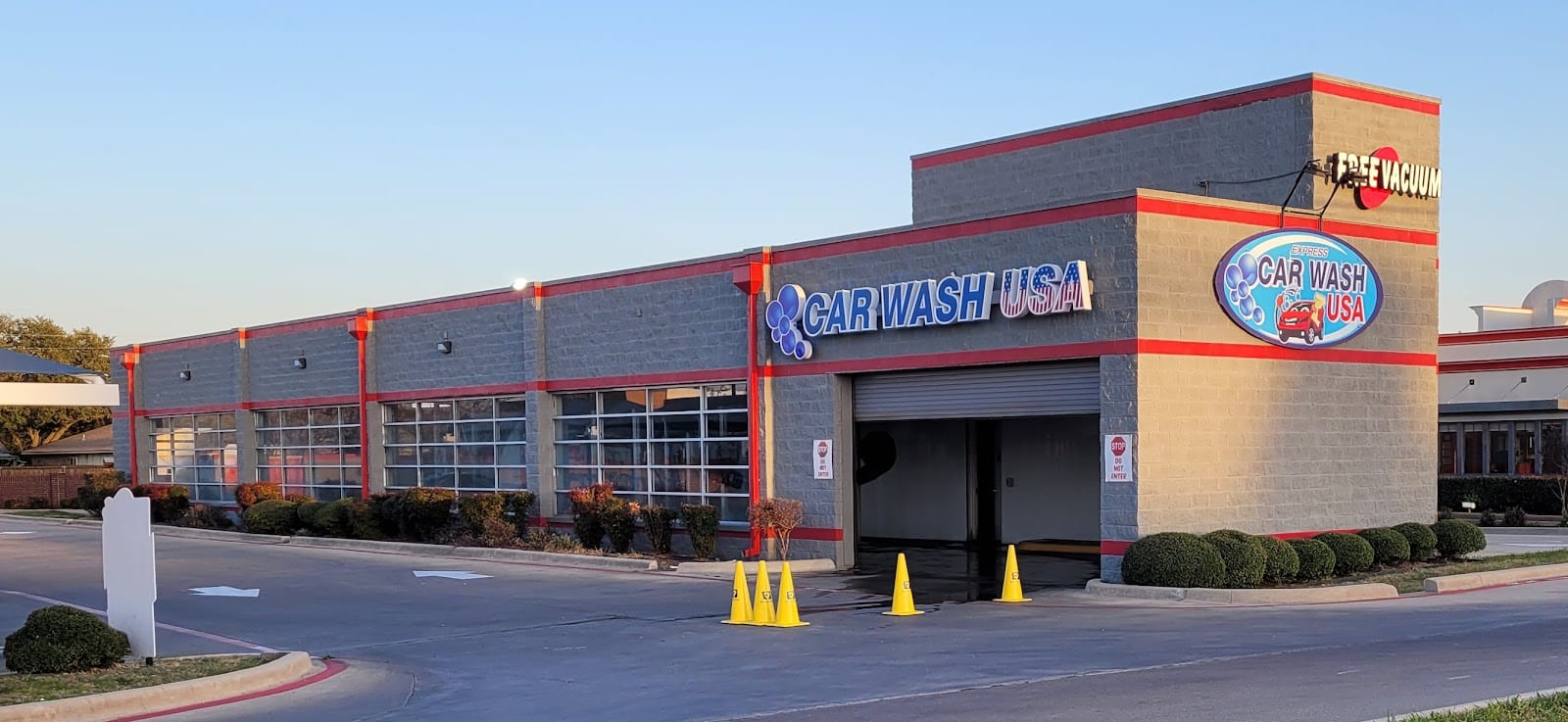 Carwash USA Colony, photo 3