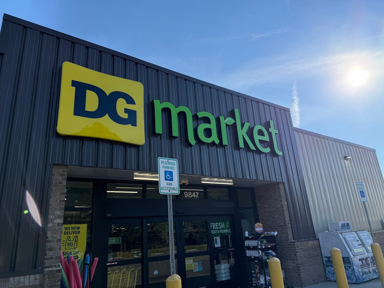 DG Market, photo 2