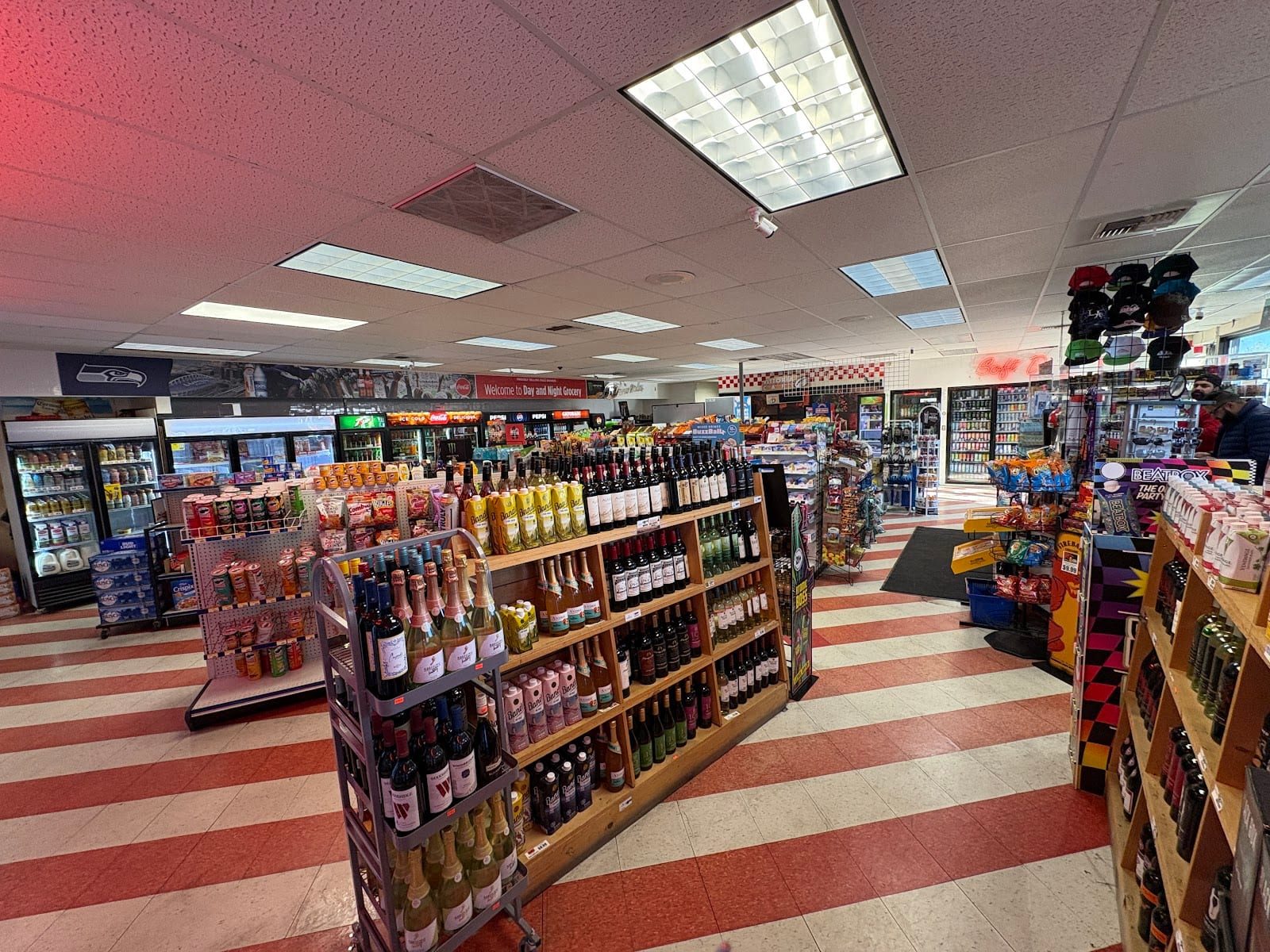 Day & Night Grocery