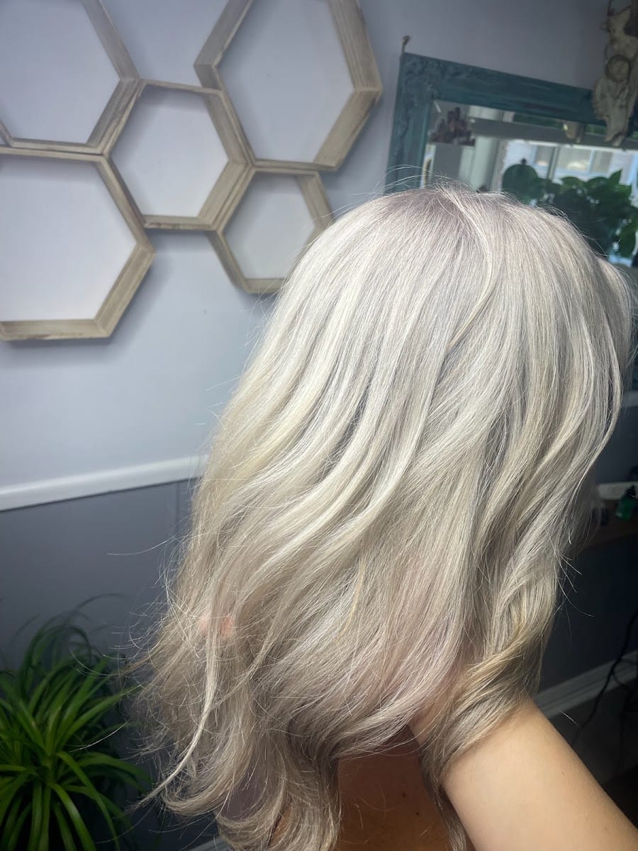 Yolanda's Hair Salon, photo 2
