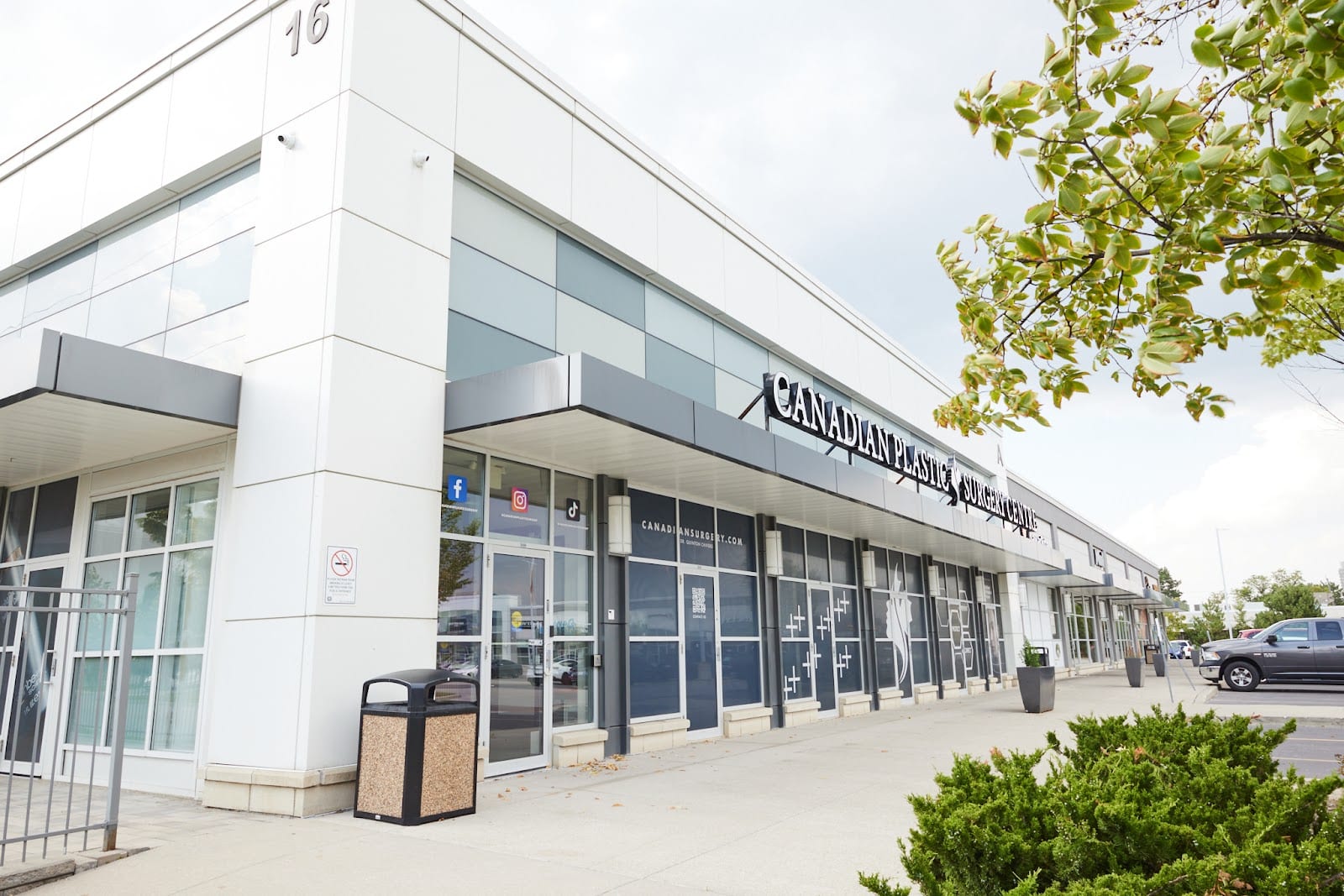 Dr. Renita Ahluwalia - Cosmetic Dermatology Toronto