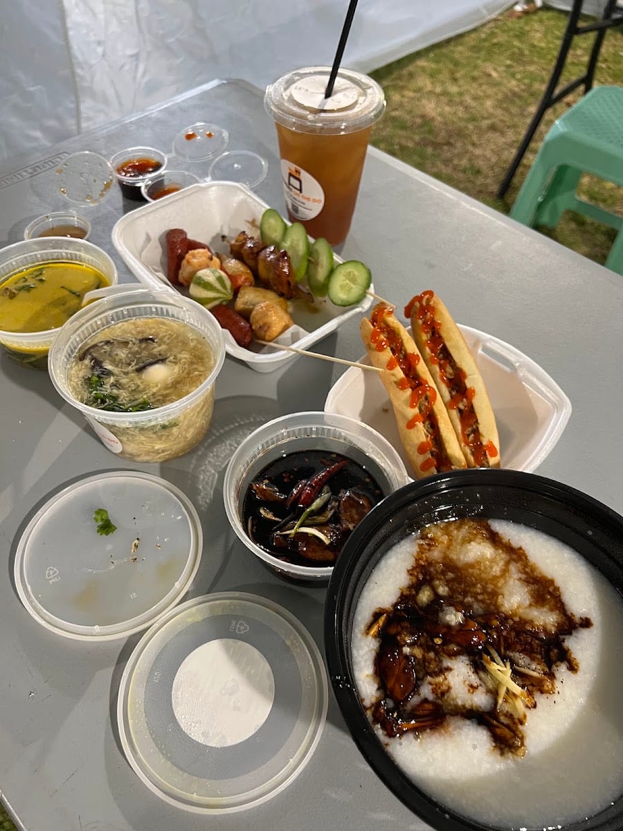 Skewers On The Go Food Truck
