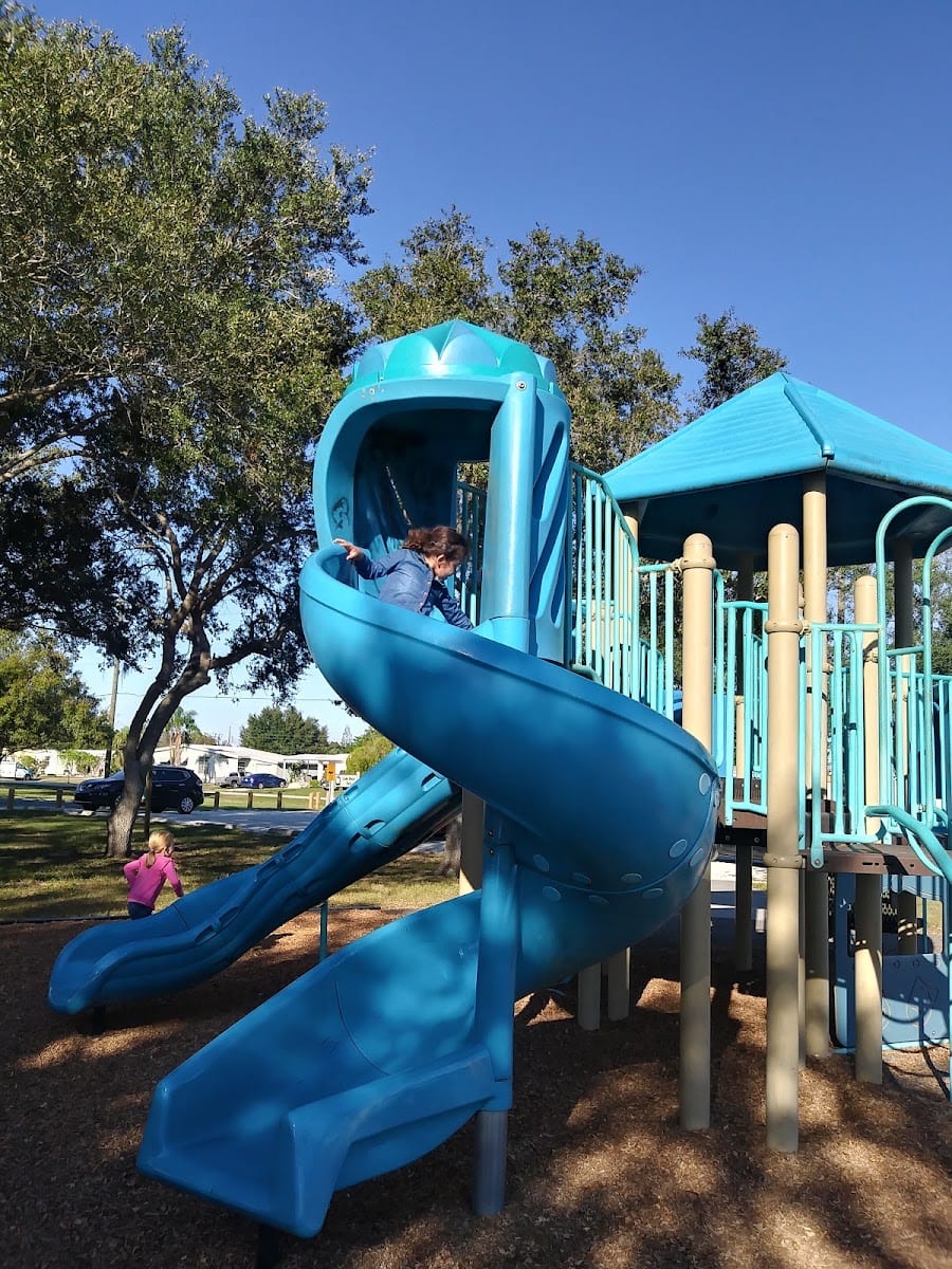 Lake Betty Park, photo 2