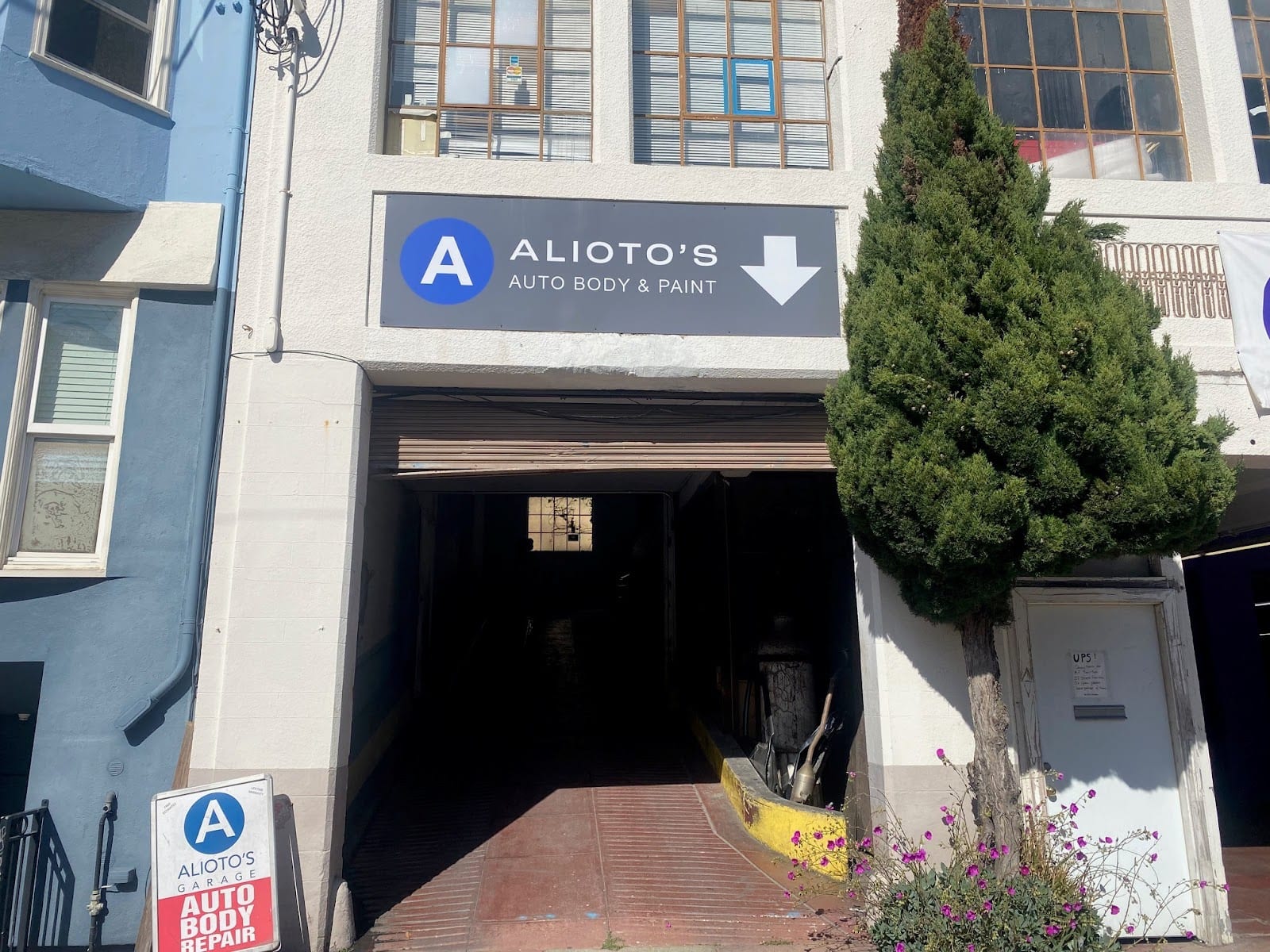 Alioto's Auto Body, photo 2