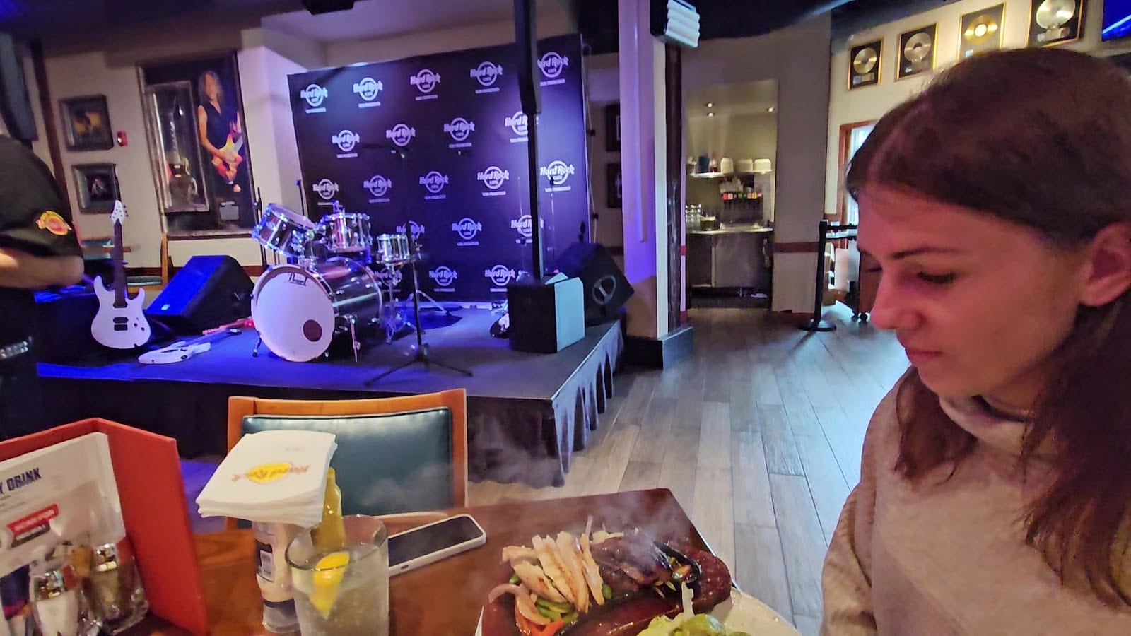Hard Rock Cafe, photo 3