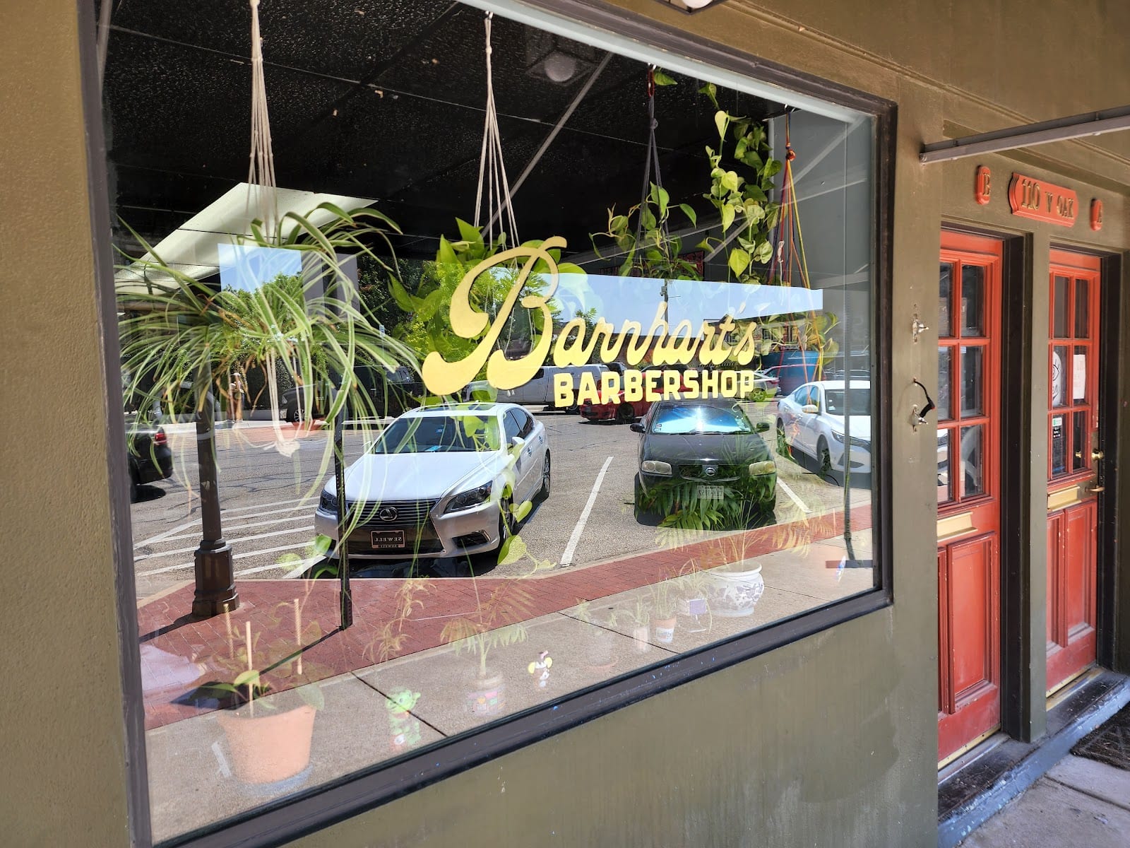 Barnhart's Barbershop, photo 2