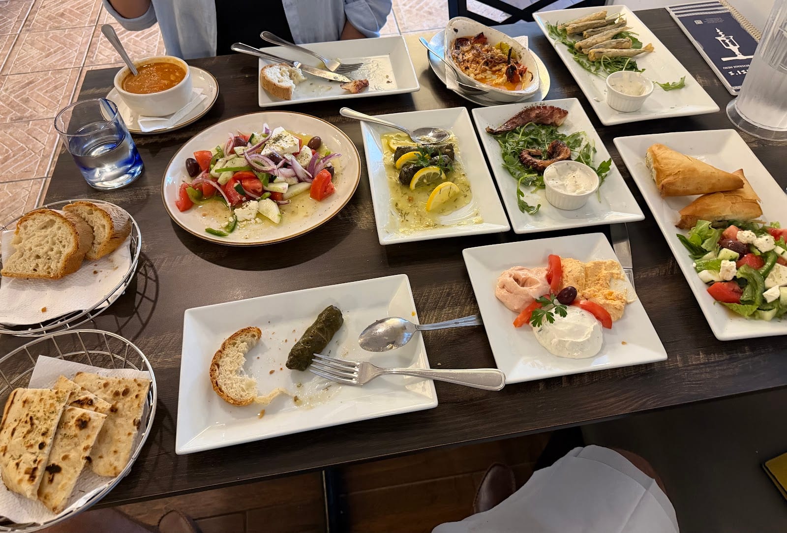 Djonisi's Restaurant, photo 4