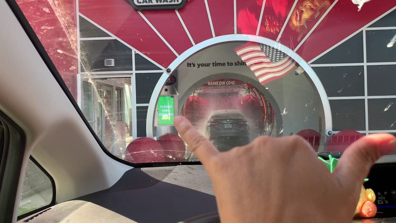 Tommy's Express® Car Wash, photo 3