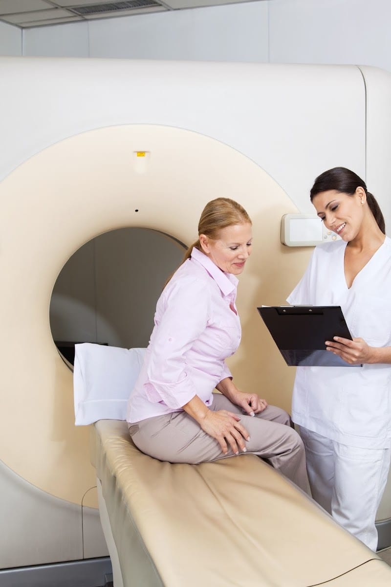 SMIL Southwest Medical Imaging - The Sue Levy Breast Center - 92ND ST. & Mountain View, photo 4
