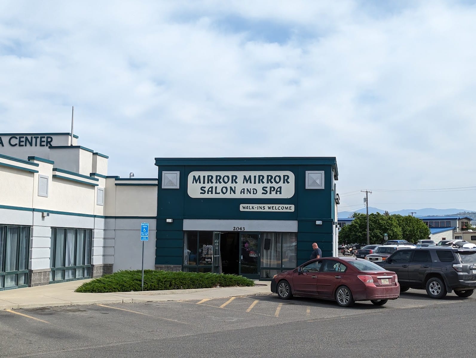 Mirror Mirror Salon and Spa