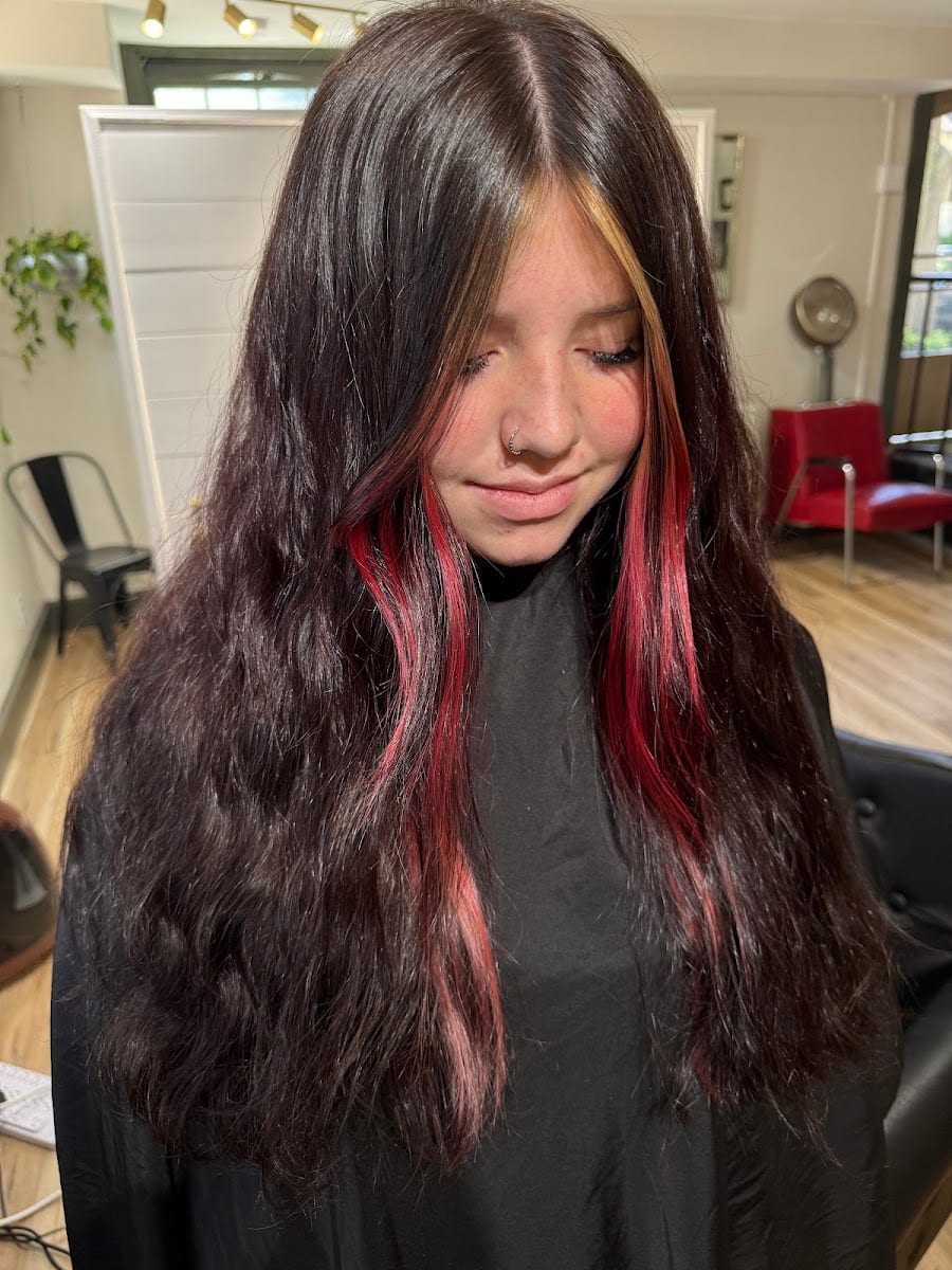 Root & Bloom Salon, photo 3