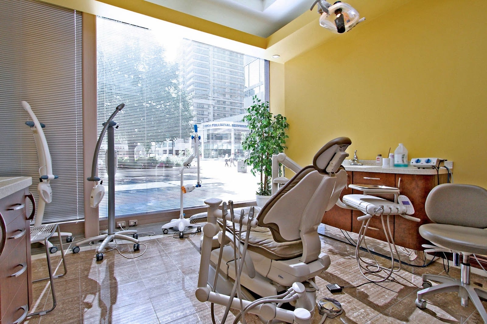 Astra Dental, photo 4