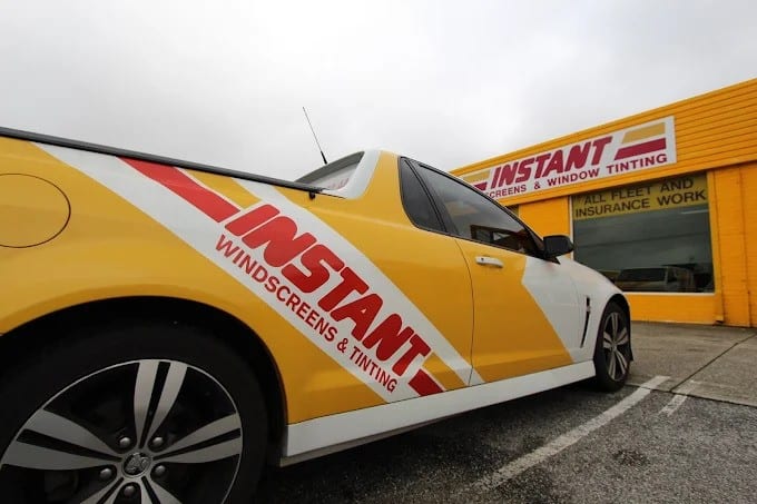 Instant Windscreens Mackay - Repairs & Tinting, photo 3