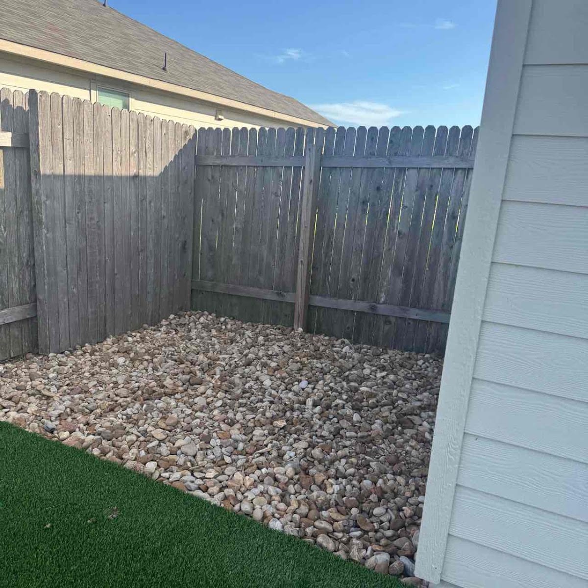 LawnStarter - Austin Landscaping