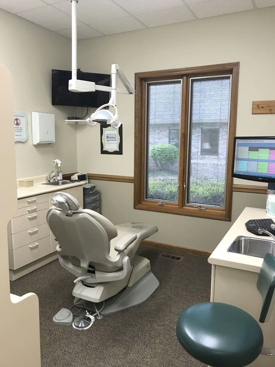 Ellinwood Dental Care