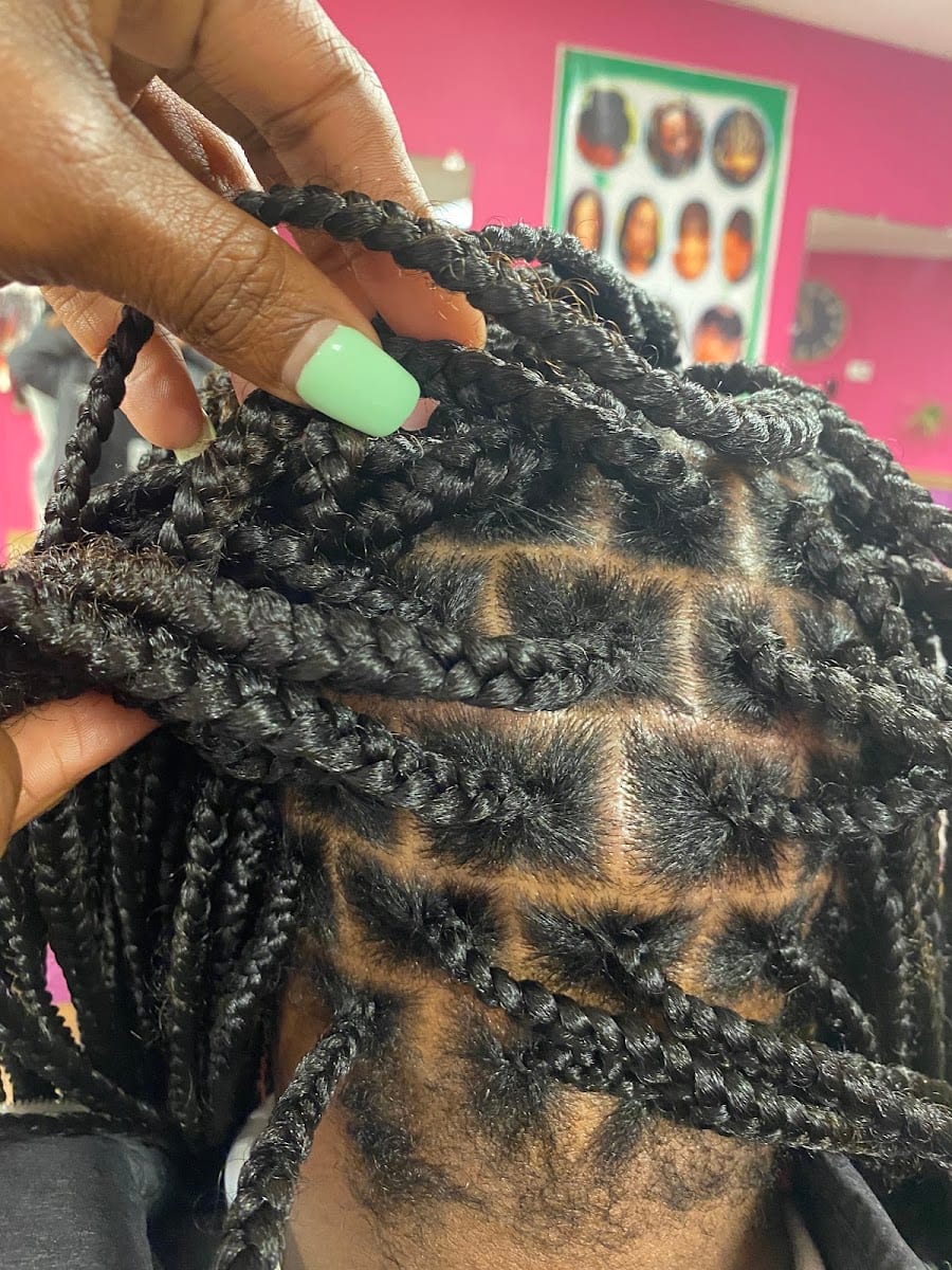 M&V African Hair Braiding, photo 2