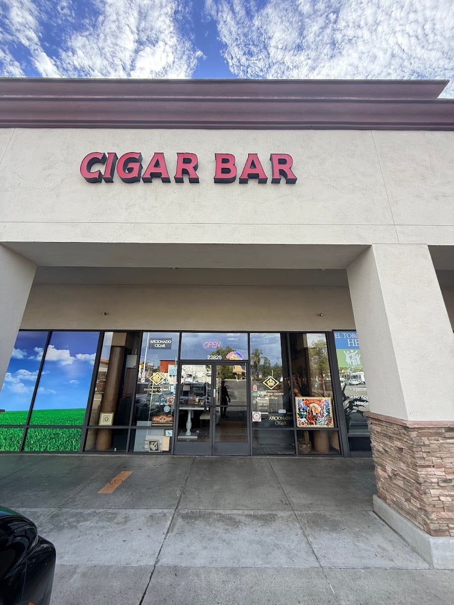 Club Aficionado Cigar Bar, Lounge and Restaurant, photo 2