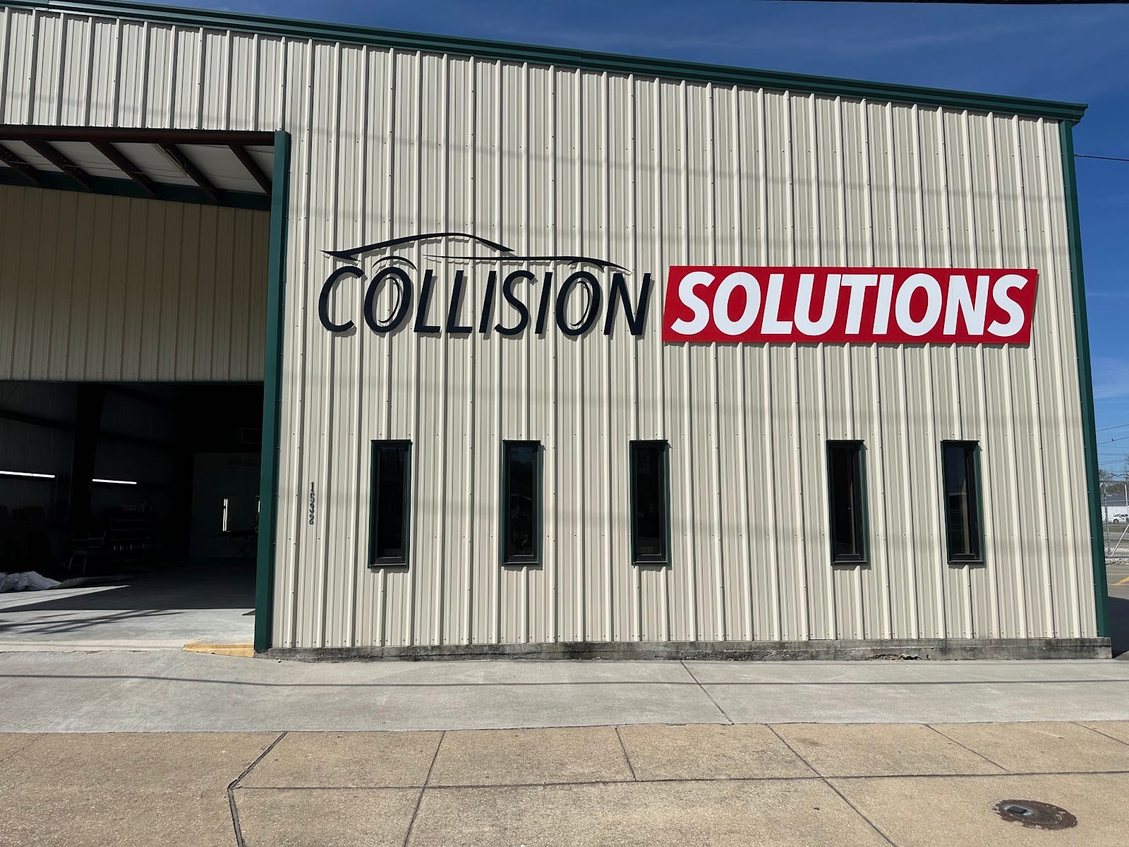 Collision Solutions Downtown, photo 2