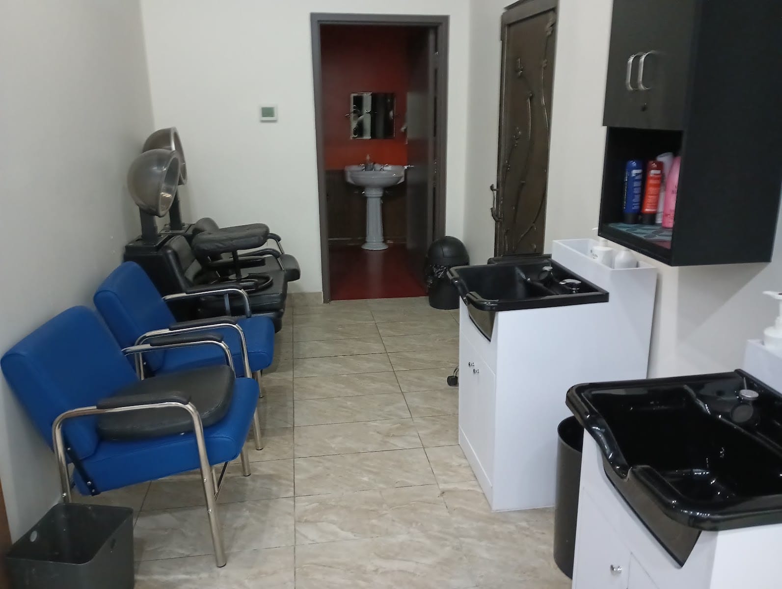 Fantasia Hair Designs, photo 2