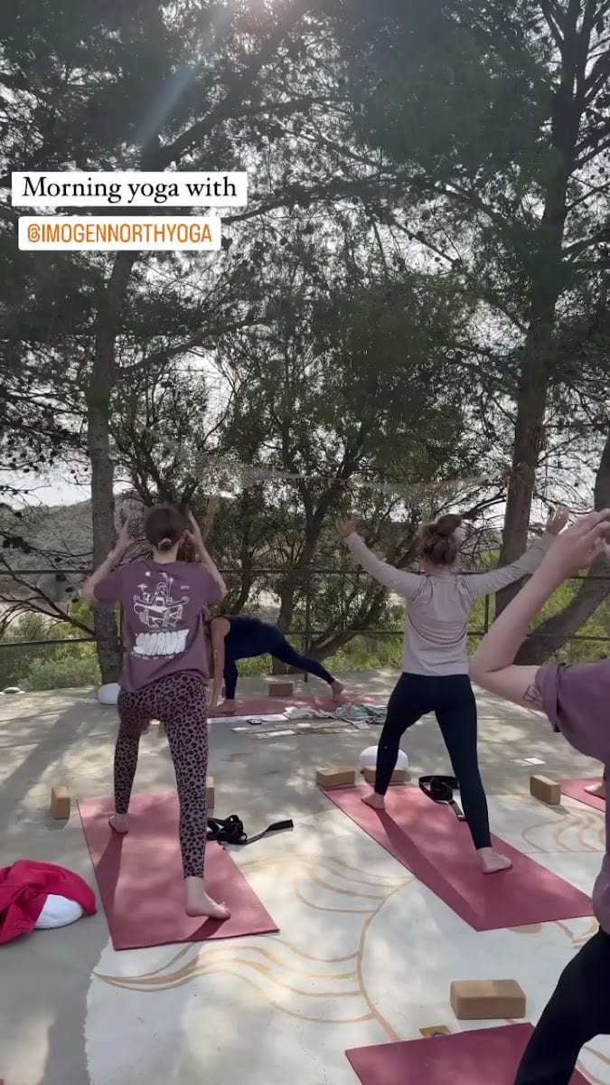 Yoga with Imogen, photo 3