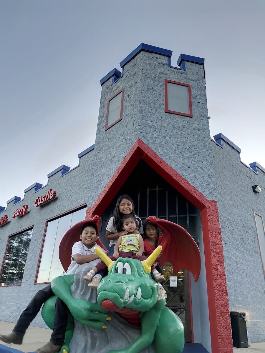 Pete's Party Castle
