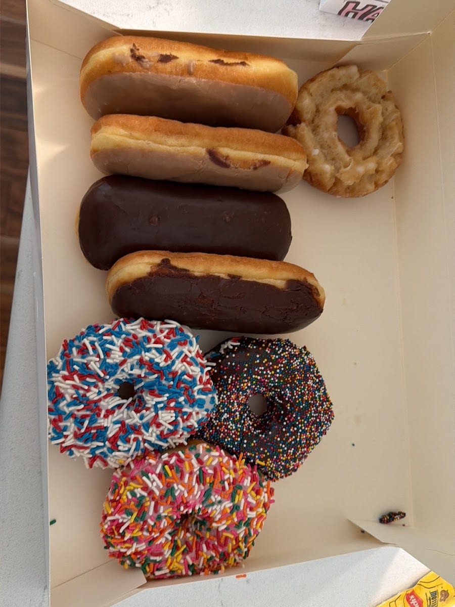 AJ Donuts., photo 3